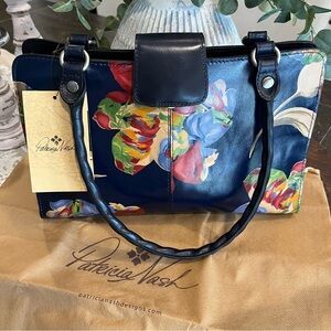NWT Patricia Nash Stunning Floral Handbag